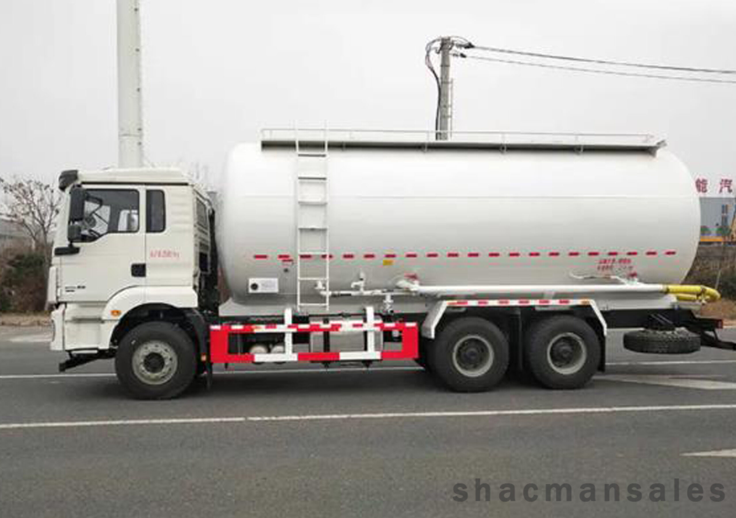 Shacman M3000 6×4 Oil Tank Truck